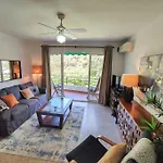 Modern 1 Bedroom With Pool Acess, Edificio Bahamas, Lägenhet Nerja