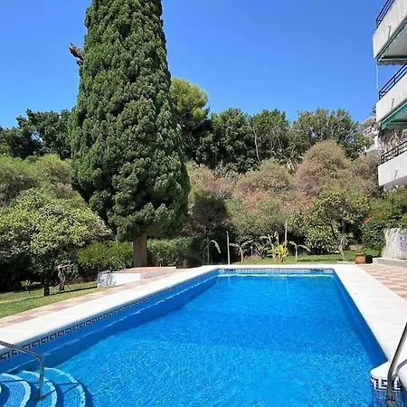 Modern 1 Bedroom With Pool Acess, Edificio Bahamas, Lägenhet Nerja