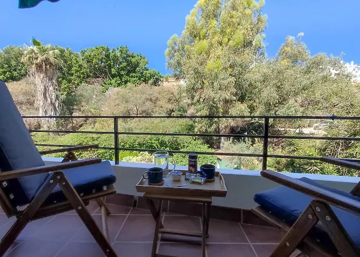 דירה Modern 1 Bedroom With Pool Acess, Edificio Bahamas, נרחה