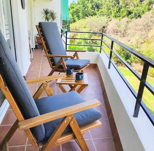 Modern 1 Bedroom With Pool Acess, Edificio Bahamas, דירה