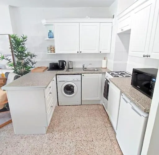דירה Modern 1 Bedroom With Pool Acess, Edificio Bahamas, *