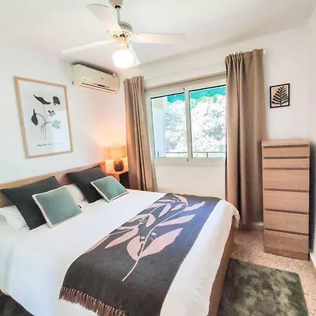 Apartment Modern 1 Bedroom With Pool Acess, Edificio Bahamas, Nerja